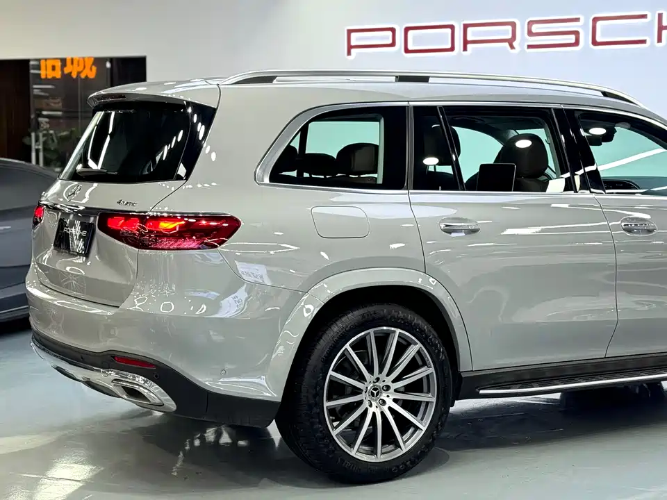 Mercedes-Benz GLS Mercedes-Benz GLS
