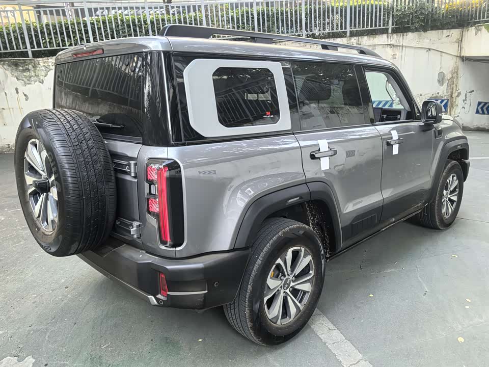 Beijing BJ40