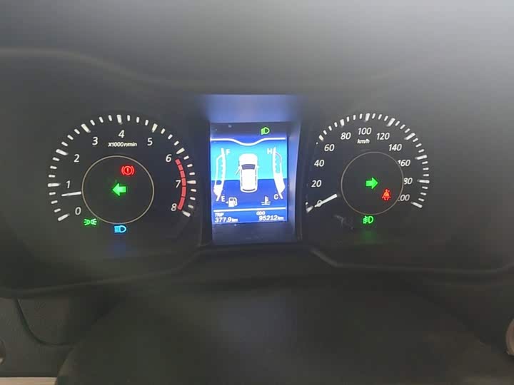 BAIC Huansu H3 2016 H3 F 1.5L МКПП Премиум
