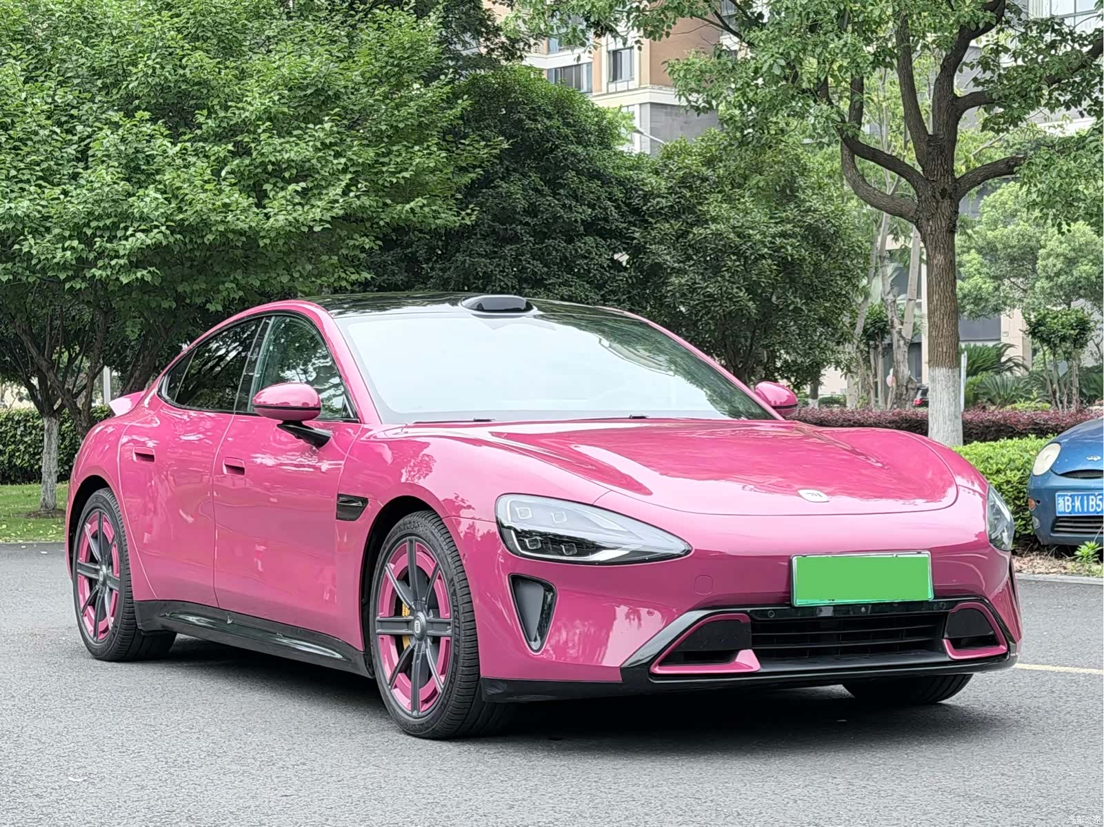 Xiaomi SU7, 2025 3