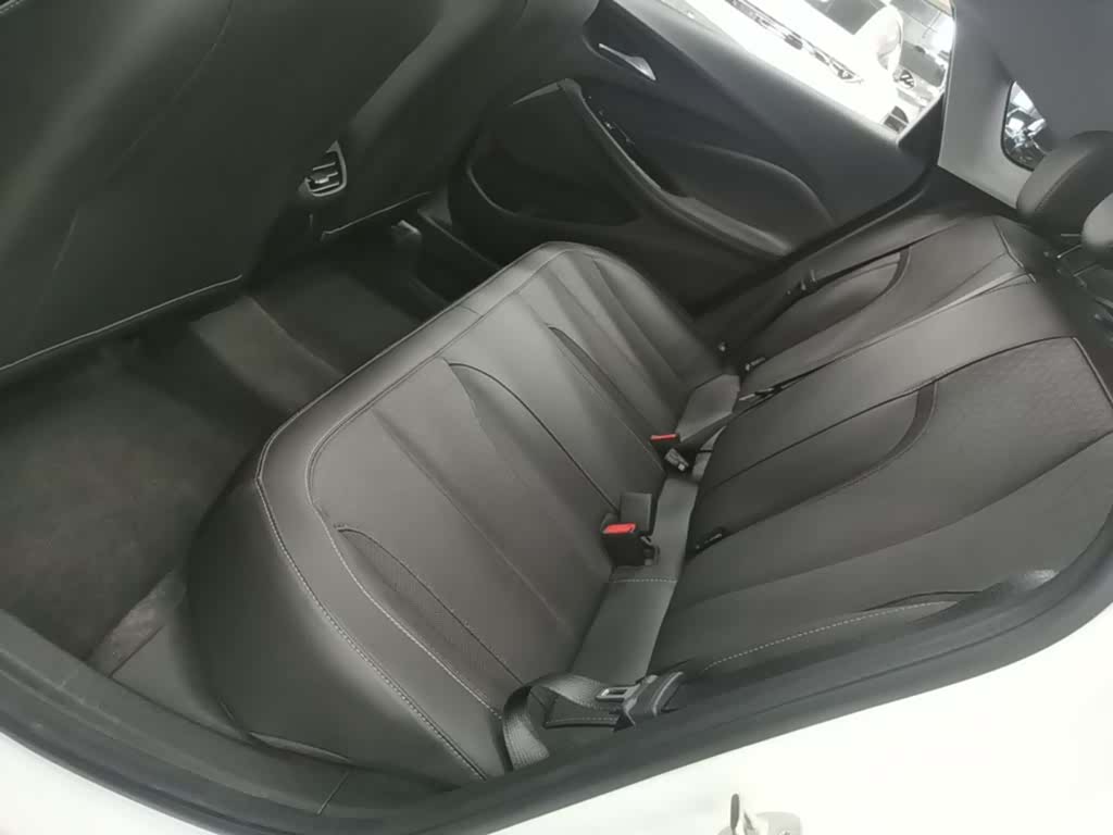 Buick Verano, 2023 17