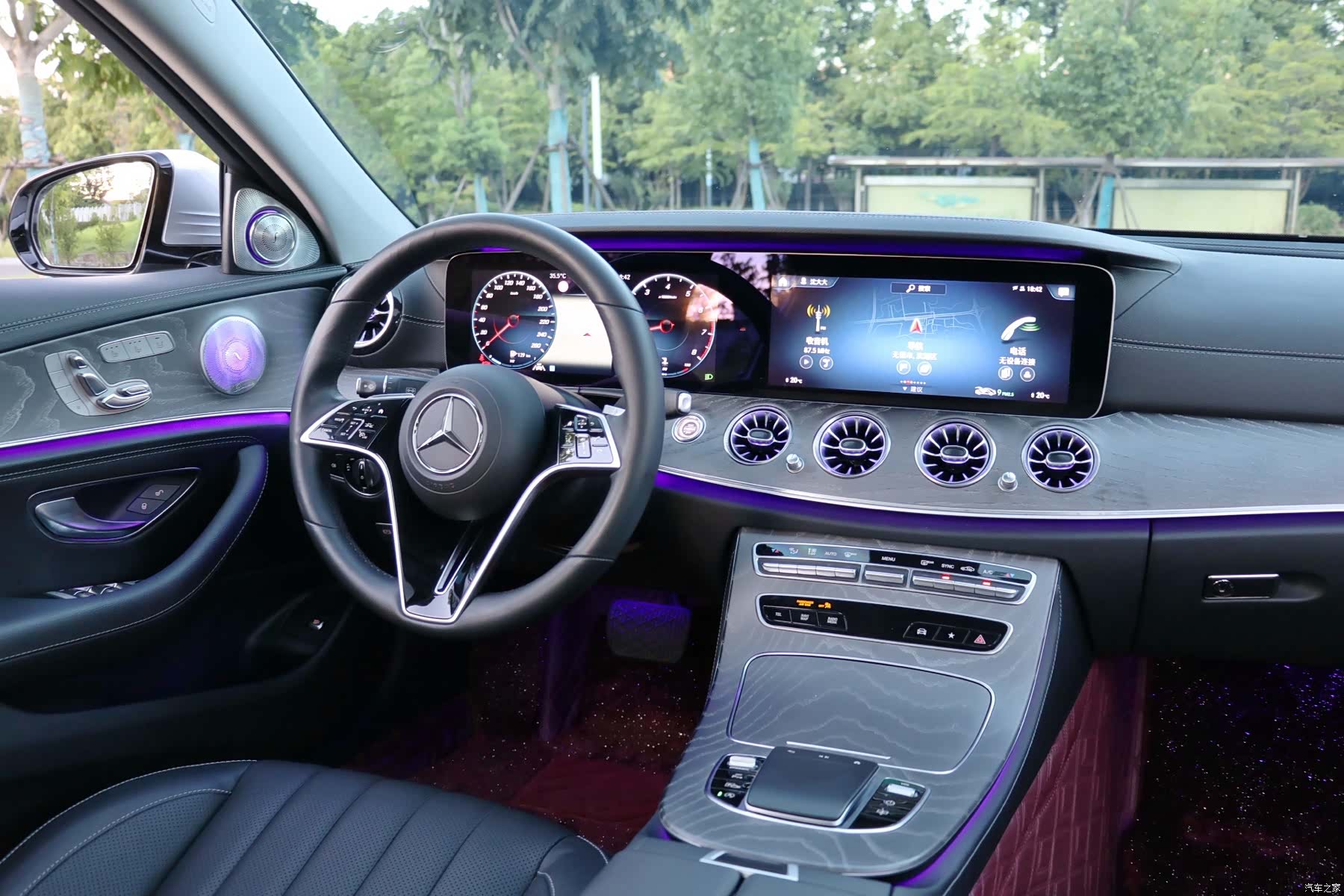 Mercedes-Benz E-Class, 2020 18