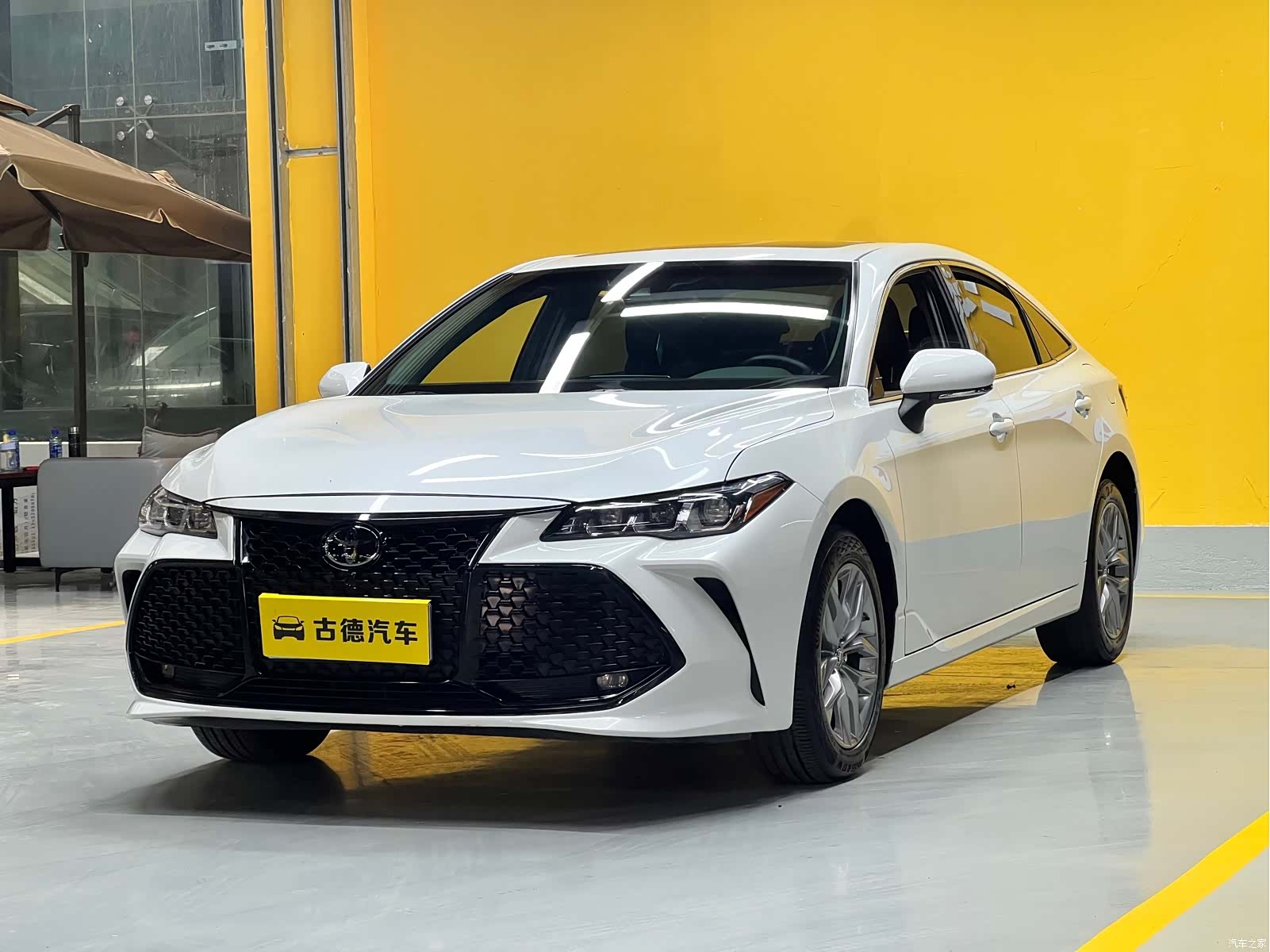 Toyota Avalon, 2022 1