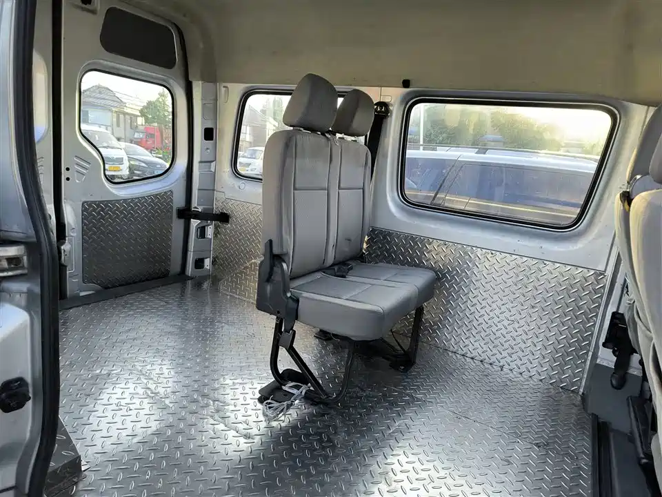 Foton Tuano Foton Tuano