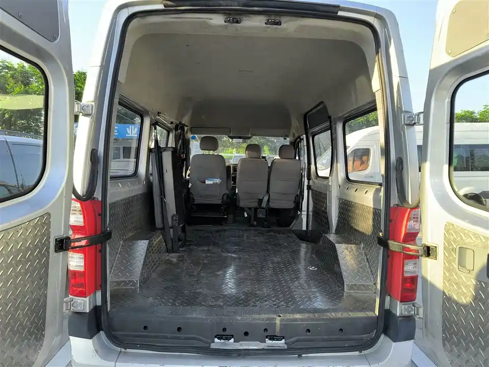 Foton Tuano Foton Tuano