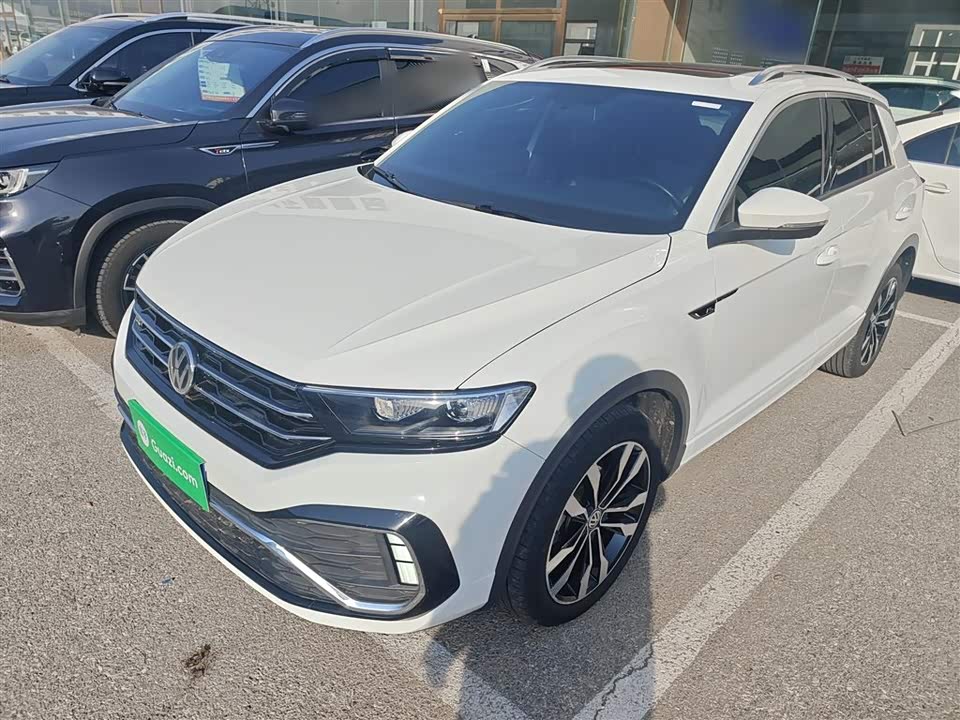 Volkswagen T-ROC exploring Songs