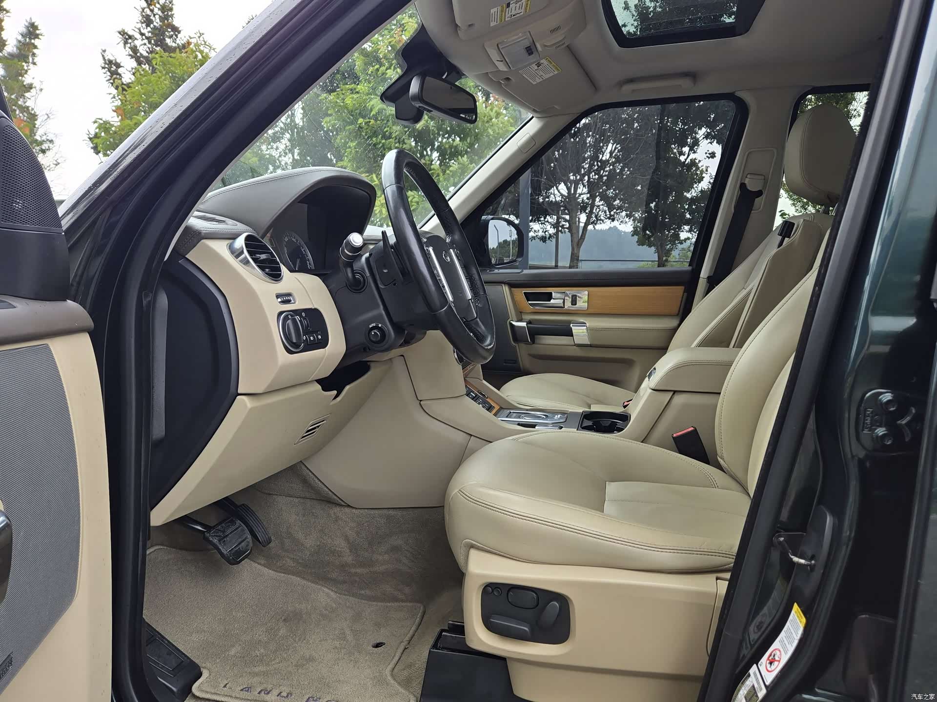 Land Rover Discovery, 2015 10