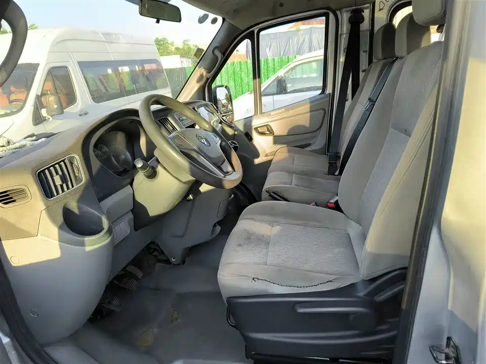 Foton Tuano Foton Tuano