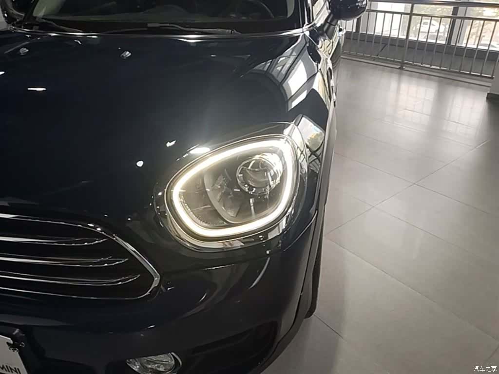 Mini Countryman, 2019 24