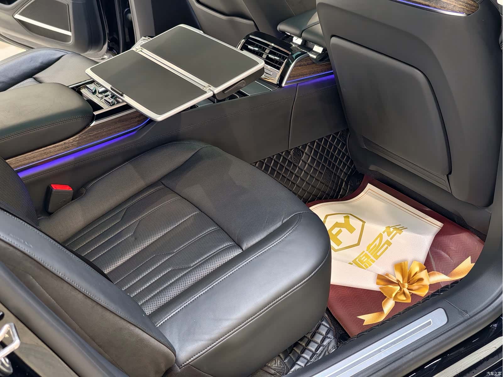 Audi A8L, 2020 13