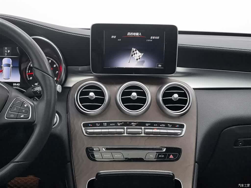 Mercedes-Benz GLC, 2018 12