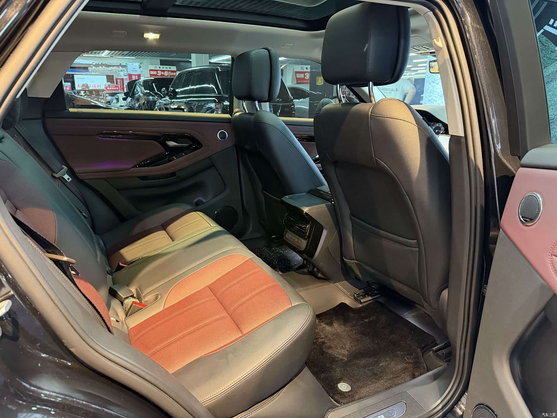 Land Rover Range Rover, 2024 14