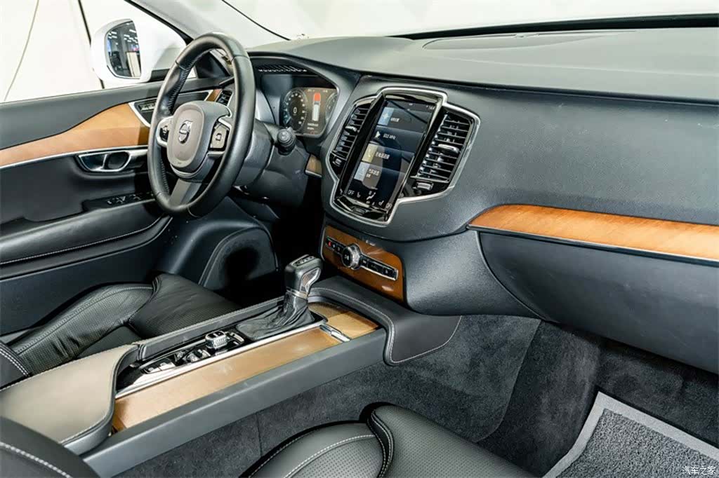 Volvo XC90, 2017 17