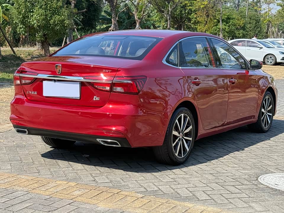 Roewe i6