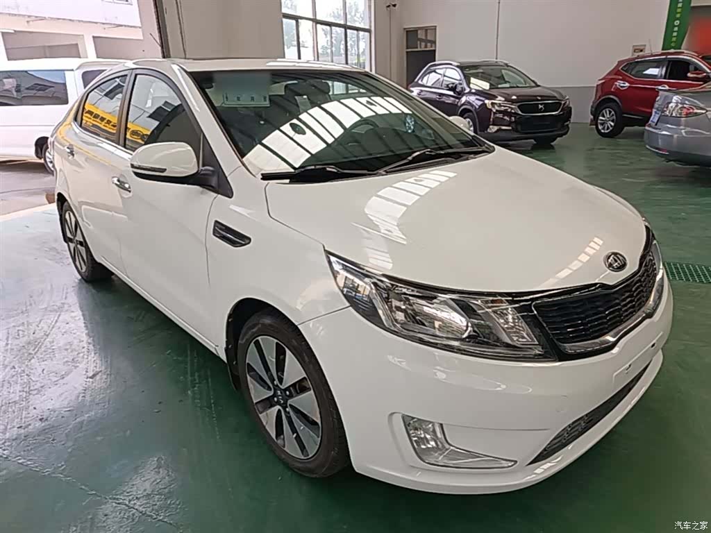 Kia K2, 2014 4