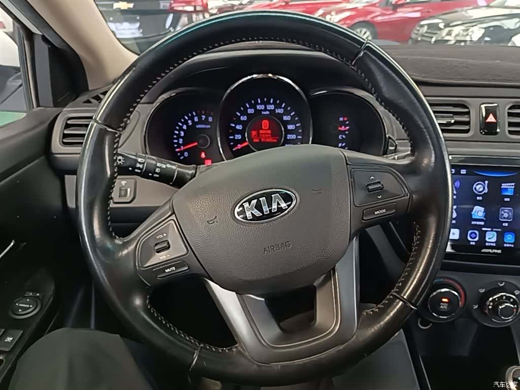 Kia K2, 2014 11