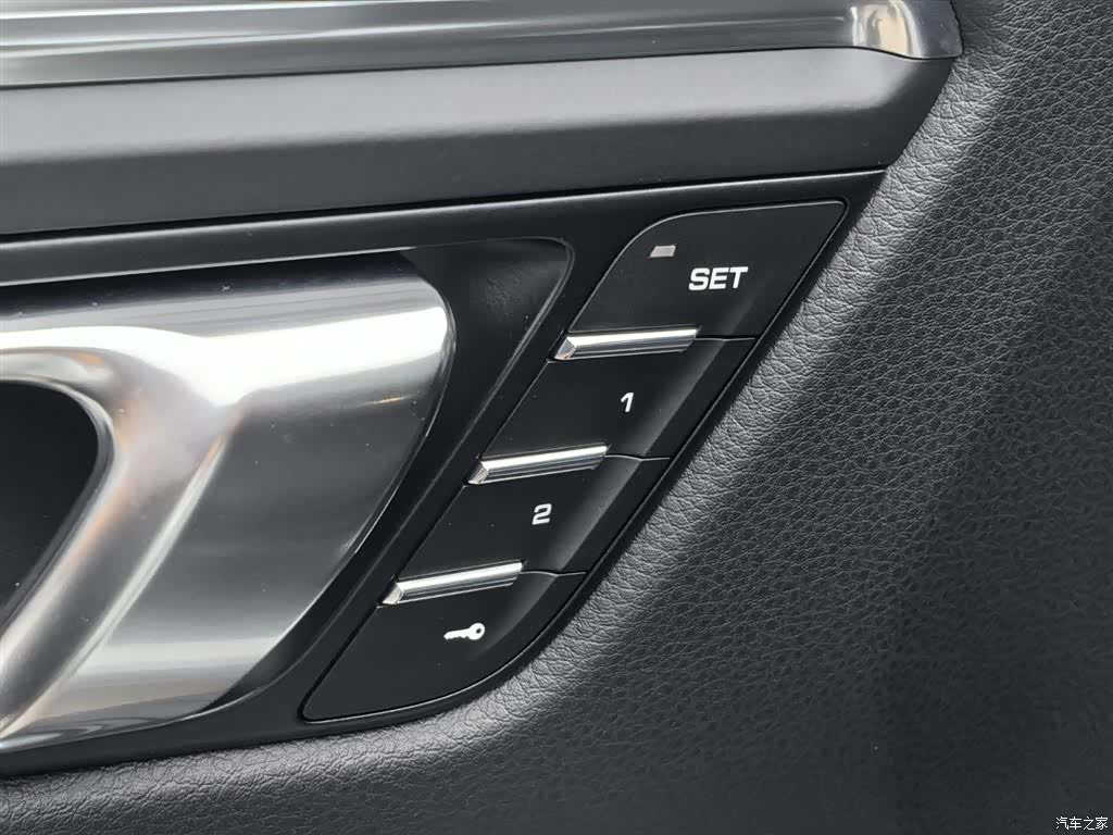 Porsche Macan, 2024 17