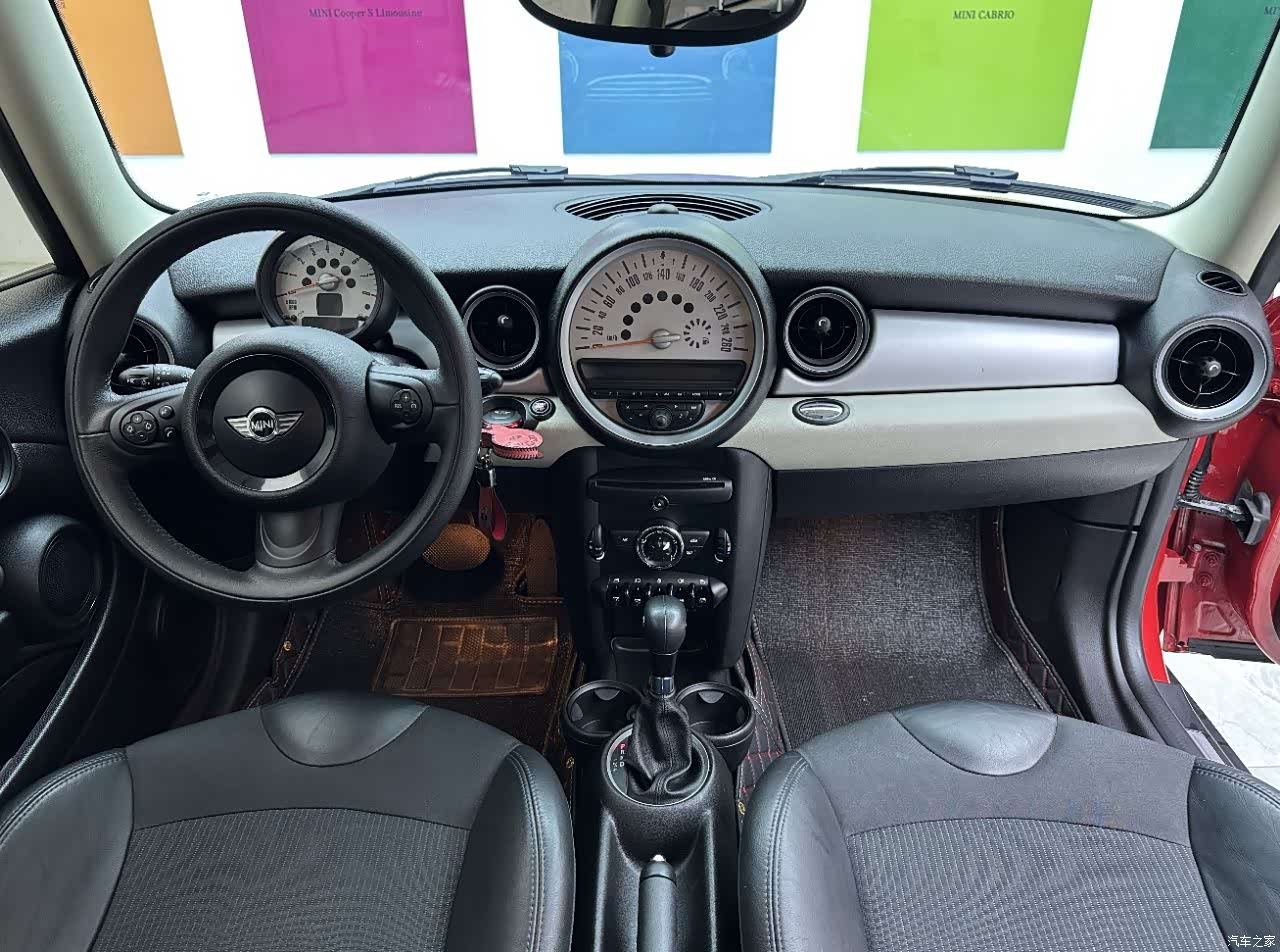 Mini Clubman, 2012 11