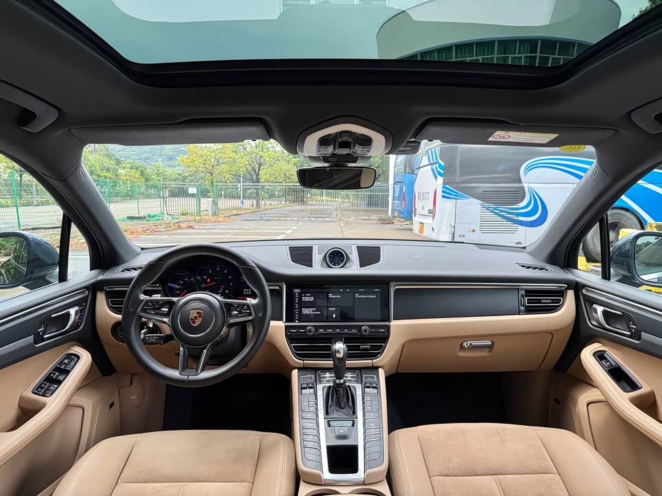 Porsche Macan Porsche Macan