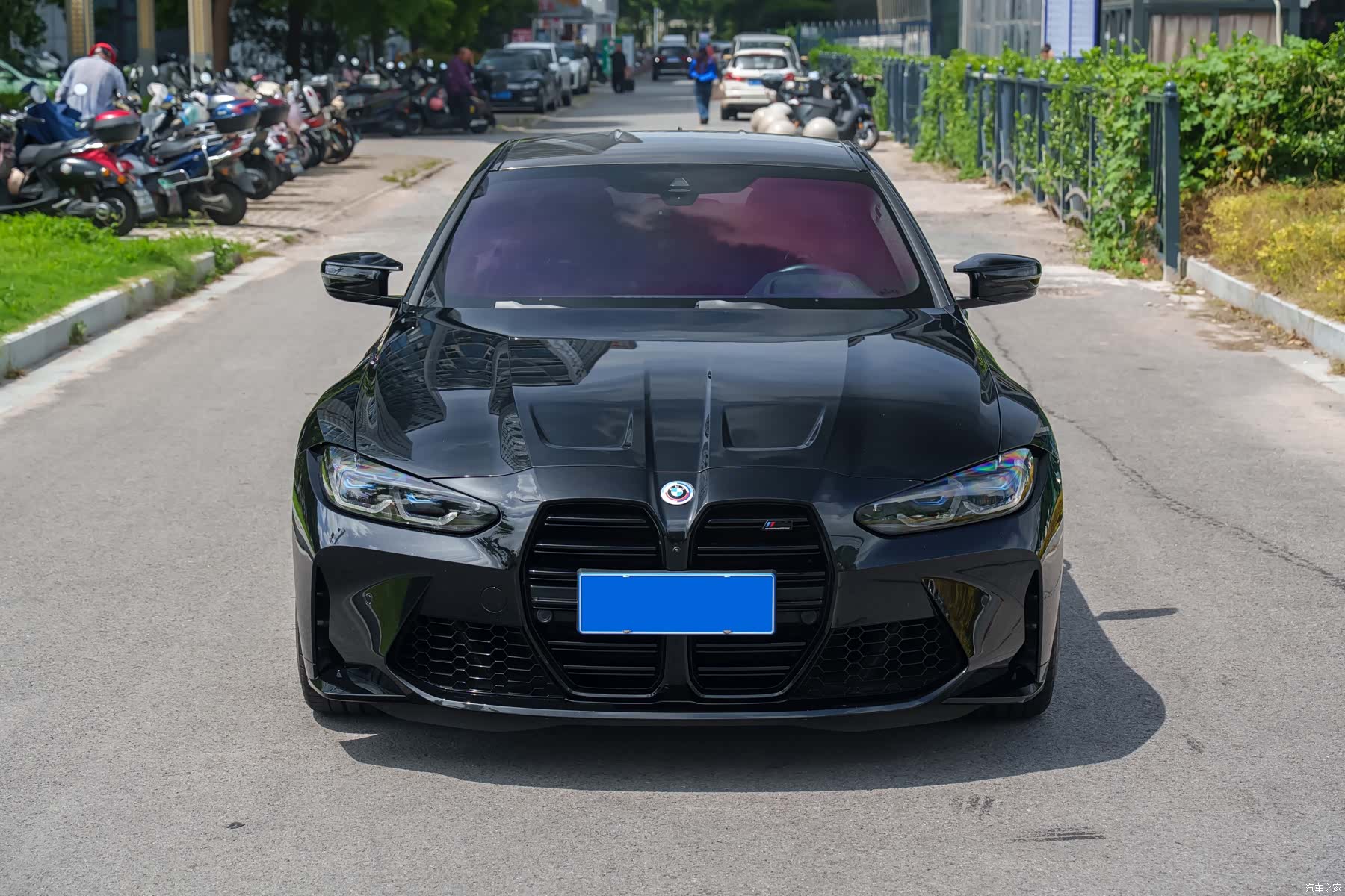 BMW M4, 2023 2
