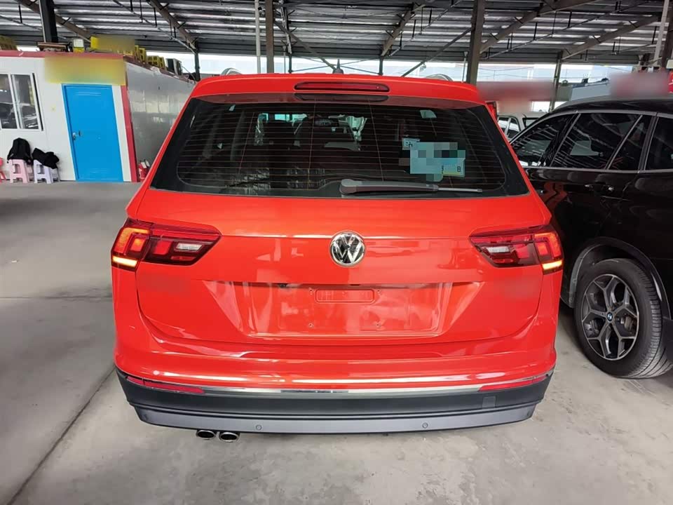 Volkswagen Tiguan L