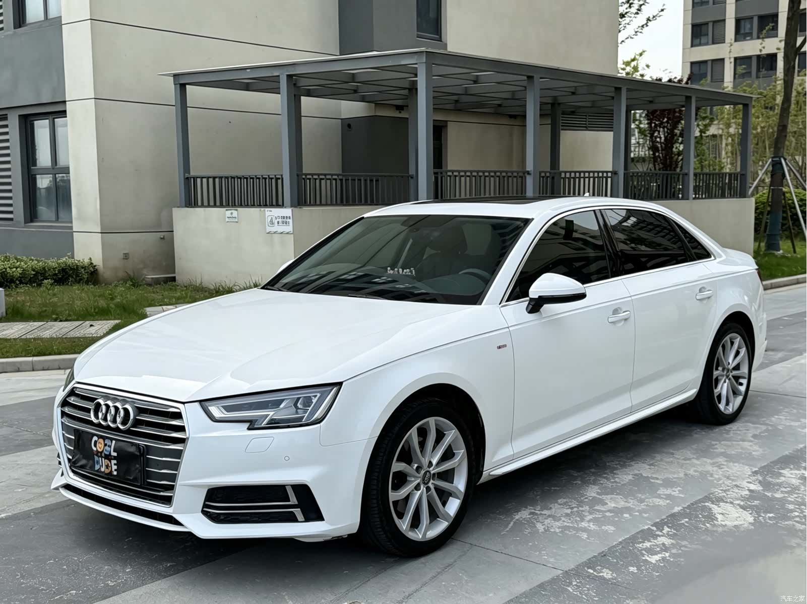 Audi A4L, 2018 1