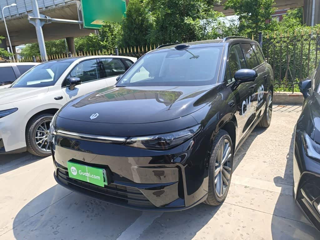 Leapmotor C16