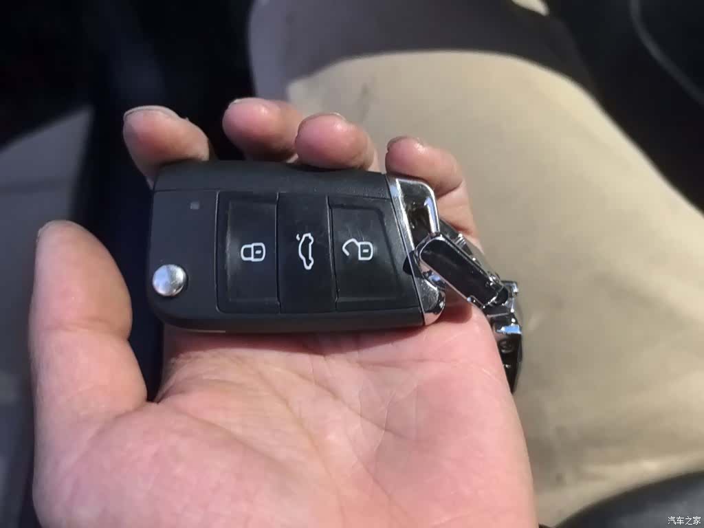 Volkswagen Sagitar, 2021 12