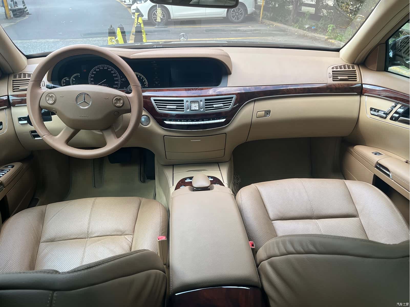 Mercedes-Benz S-Class, 2008 3