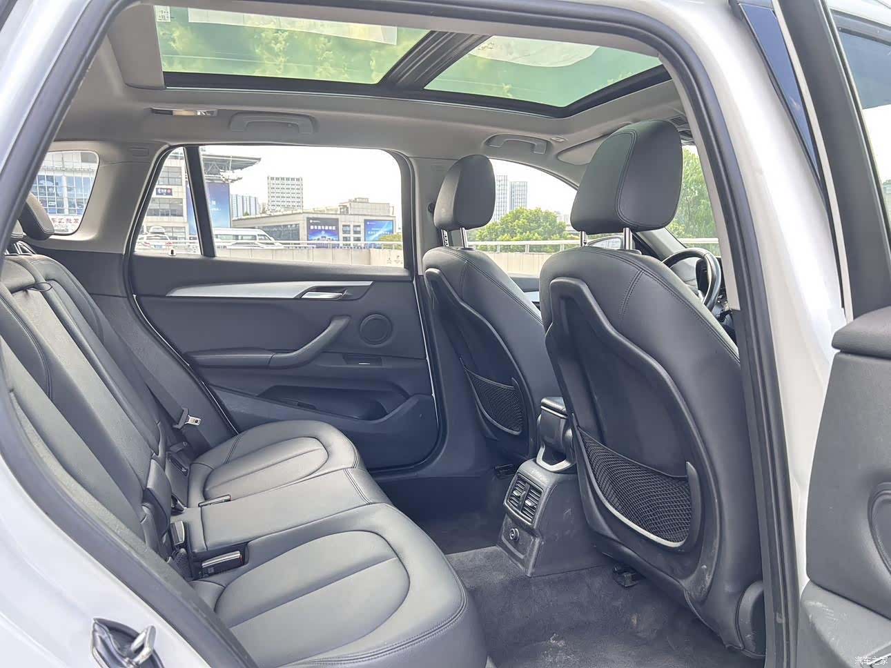 BMW X1, 2018 9