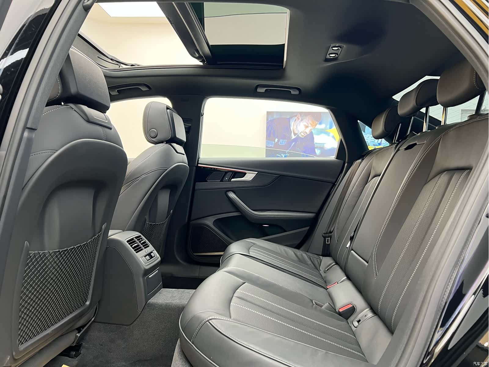 Audi A4L, 2024 25