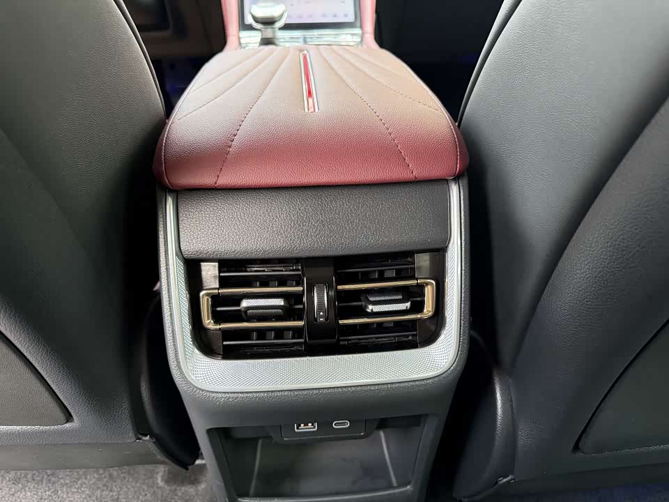 Hongqi H5 Hongqi H5