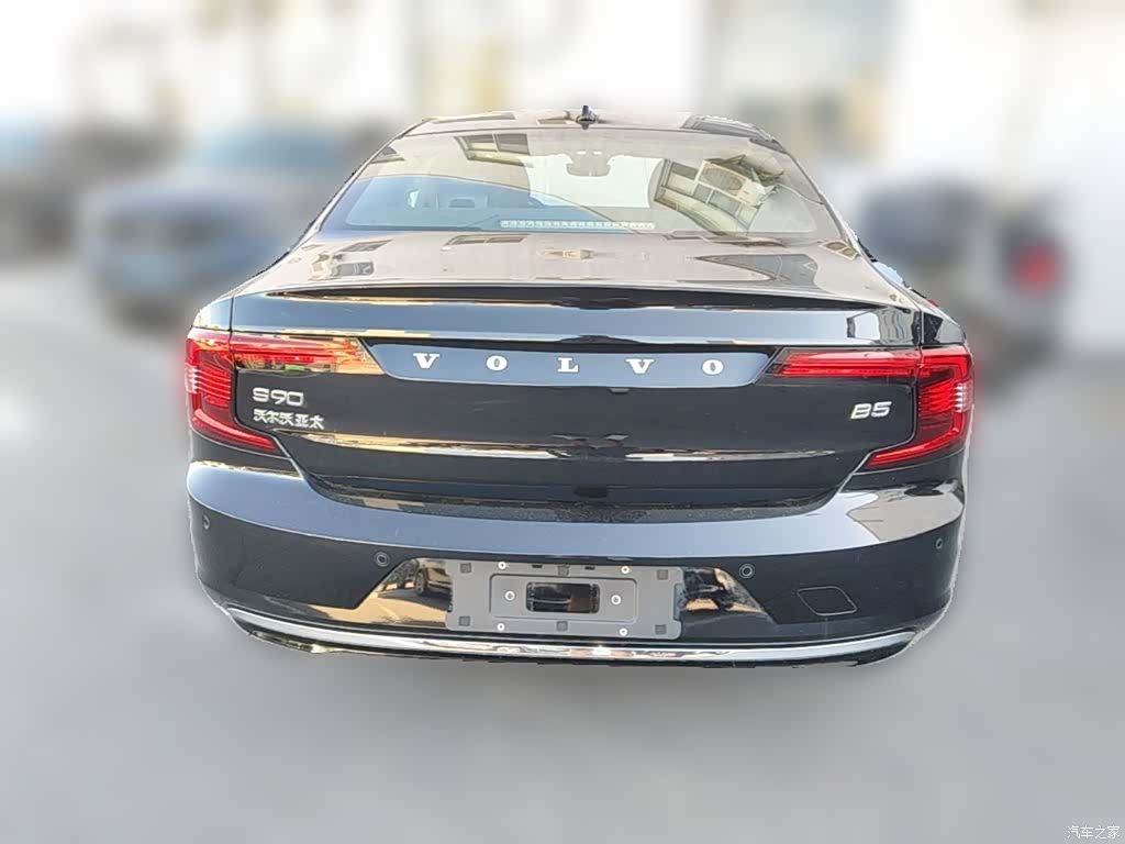 Volvo S90, 2025 10