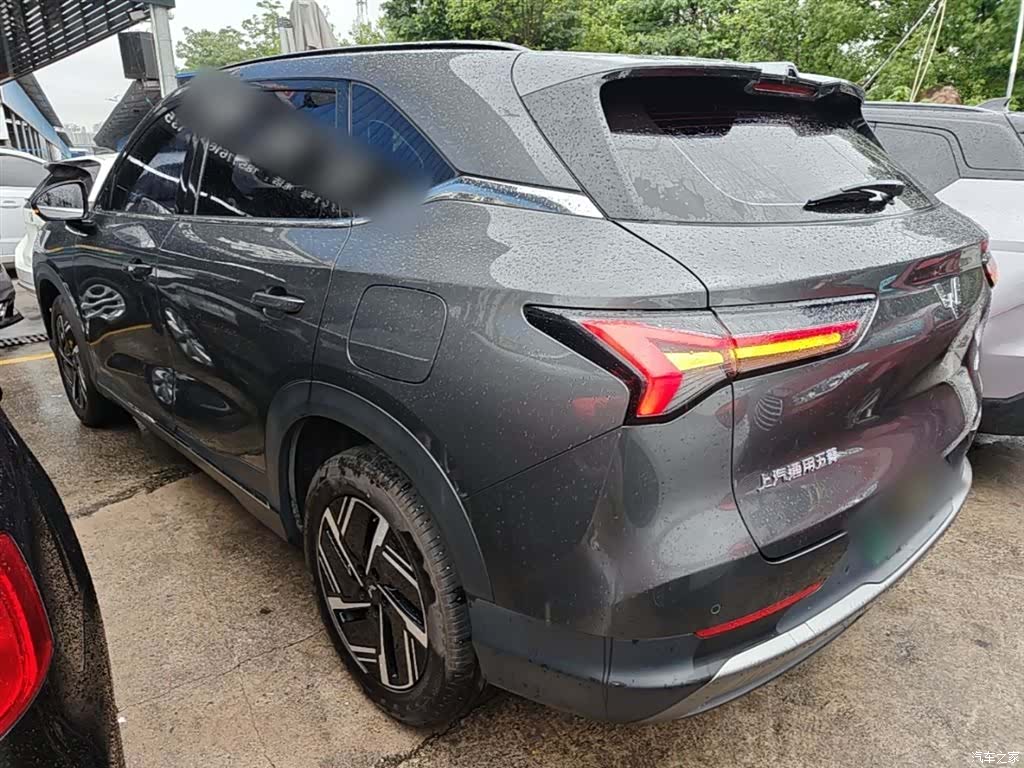 Wuling Starlight, 2024 все фото