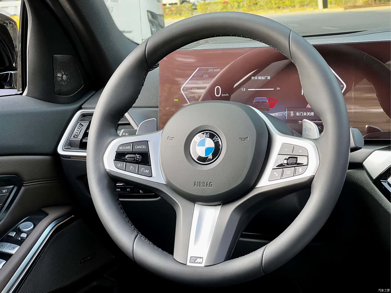 BMW 3 Series, 2024 10