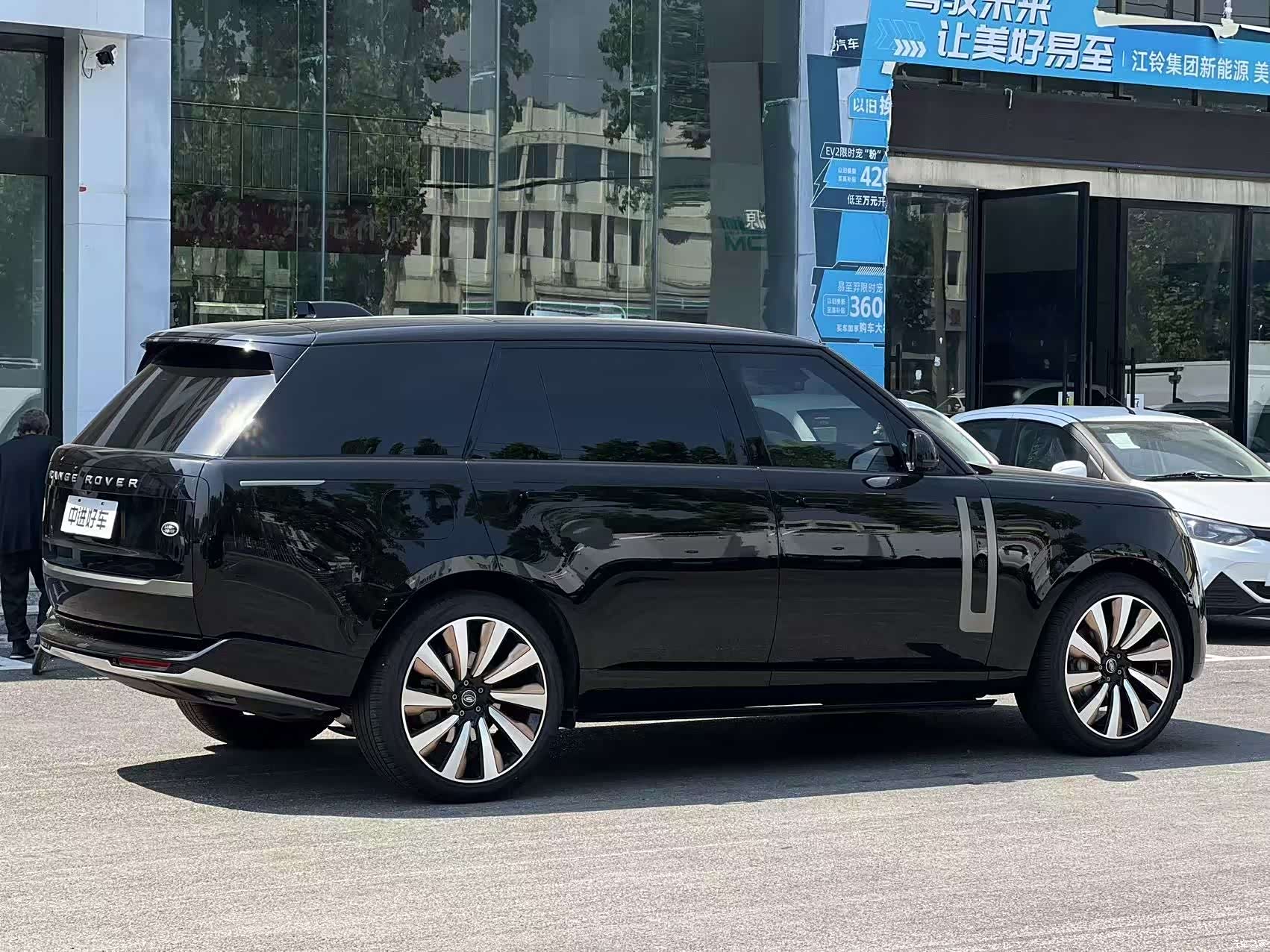 Land Rover Range Rover, 2024 4