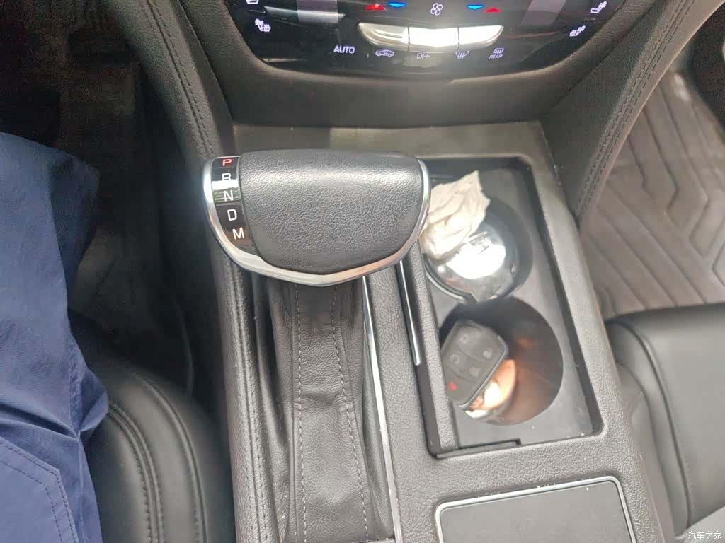 Cadillac CT6, 2018 10