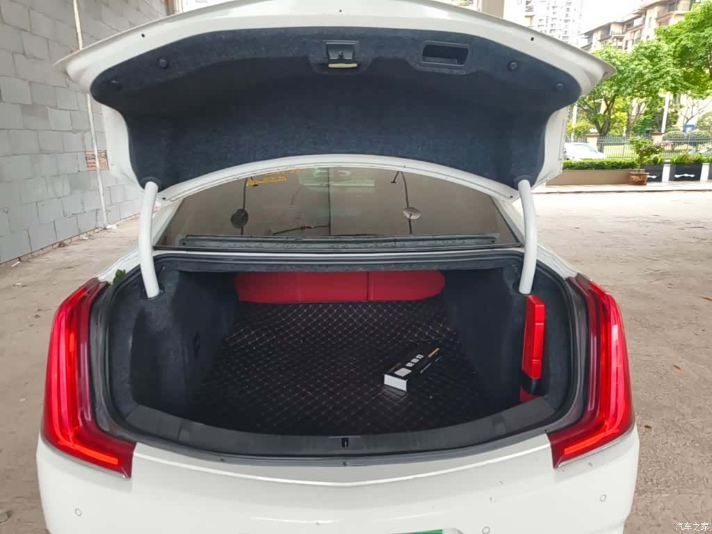 Cadillac XTS, 2019 19