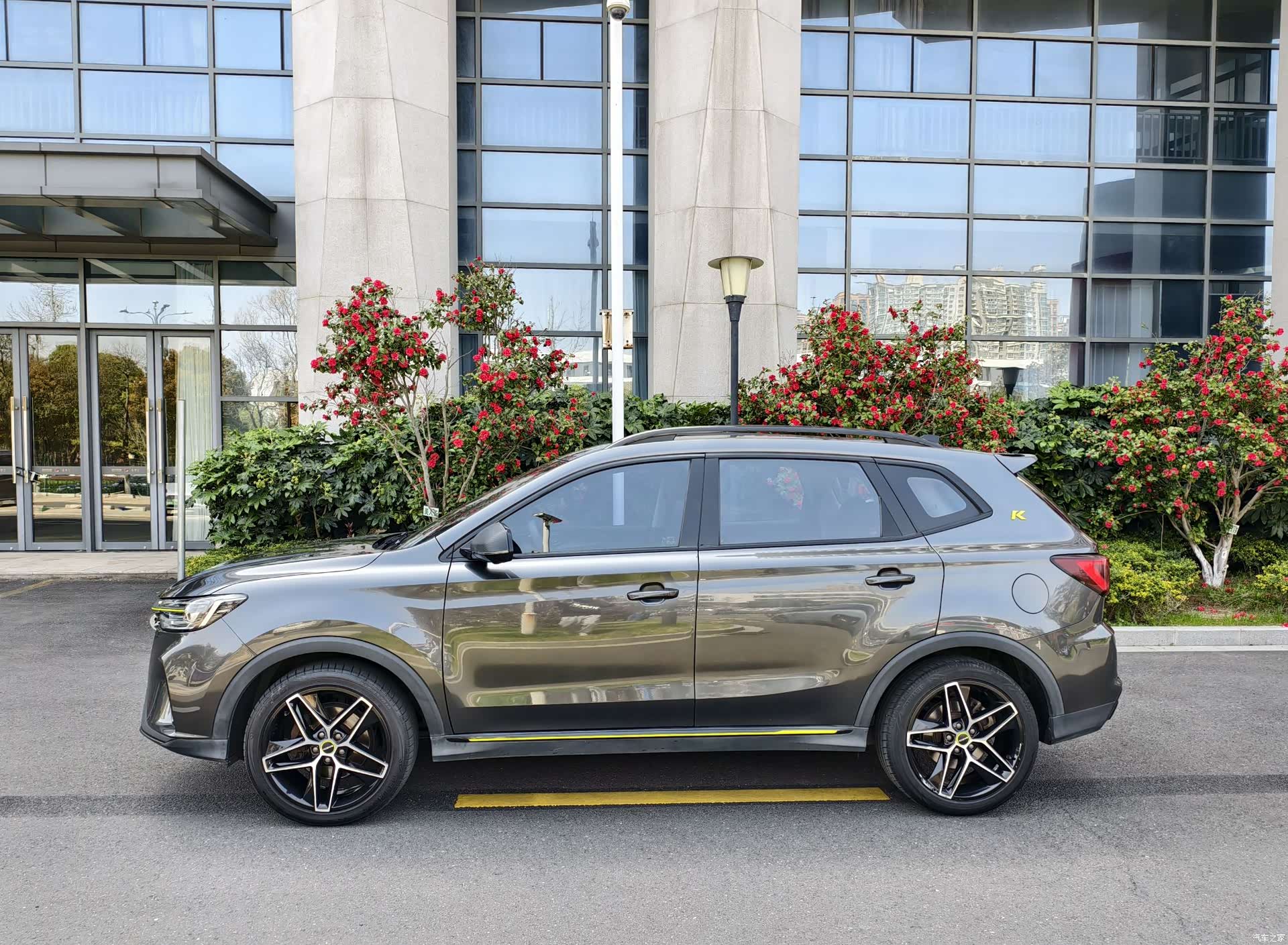 Roewe RX5, 2021 7