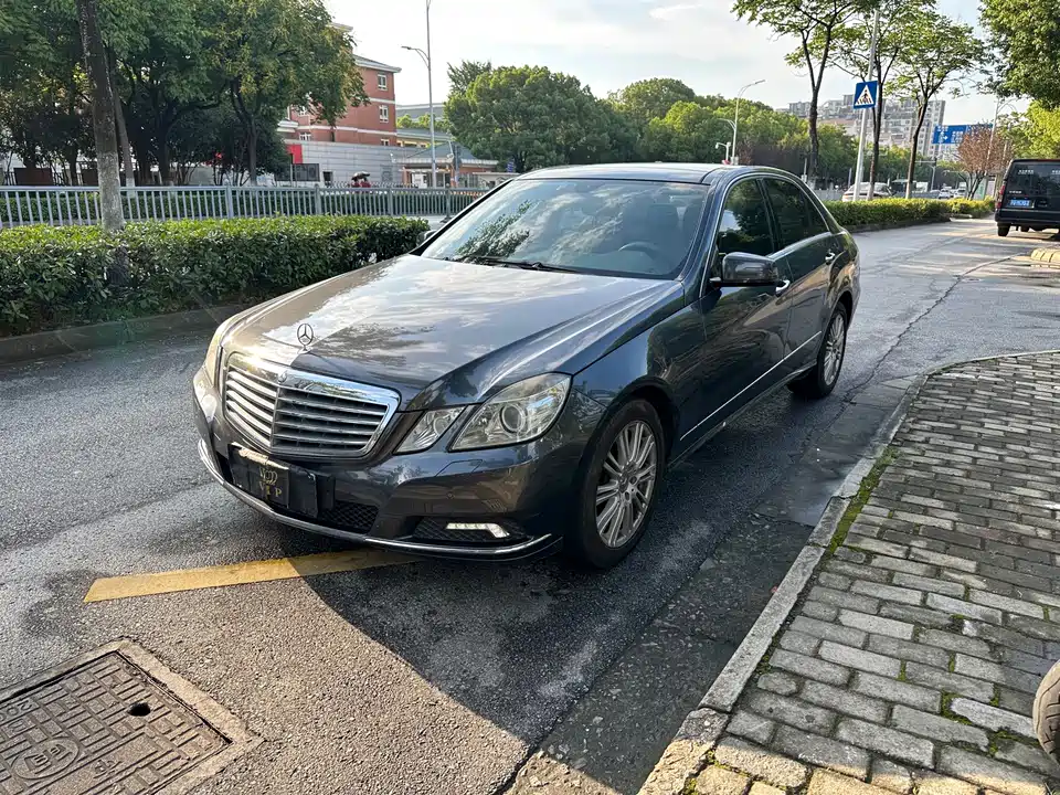 Mercedes-Benz E-class Mercedes-Benz E-class