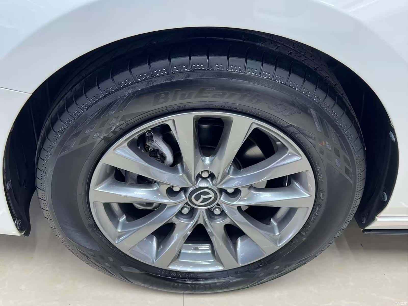 Mazda Mazda3, 2022 24