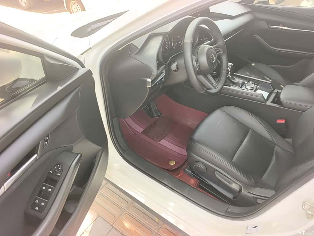 Mazda Mazda3, 2024 12