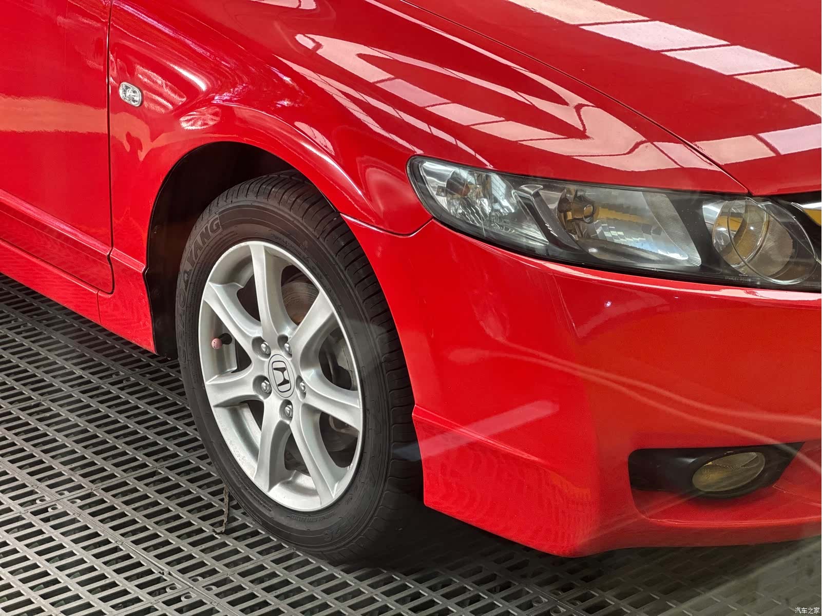 Honda Civic, 2011 4