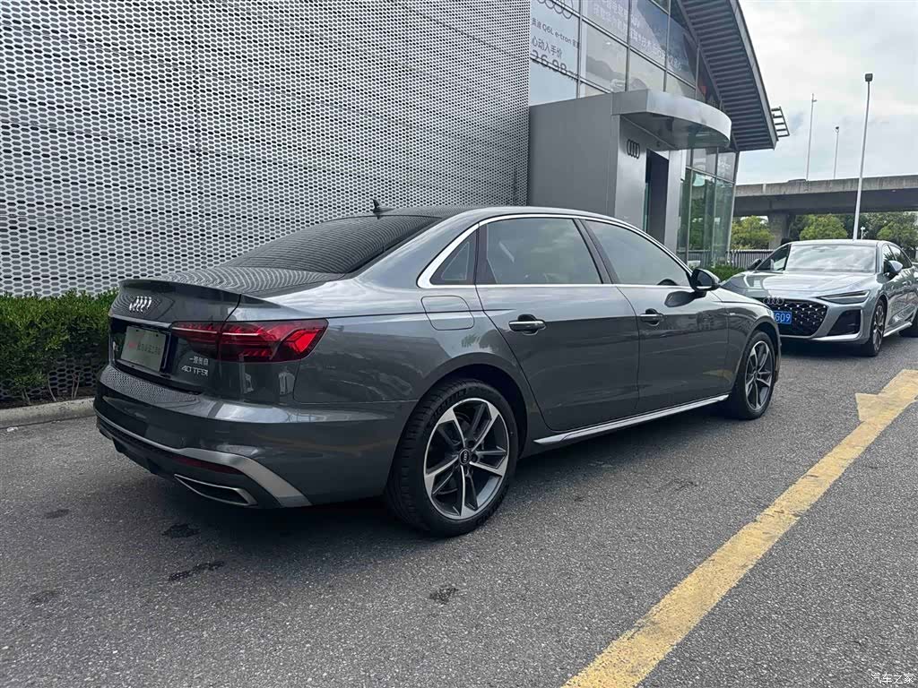 Audi A4L, 2023 7
