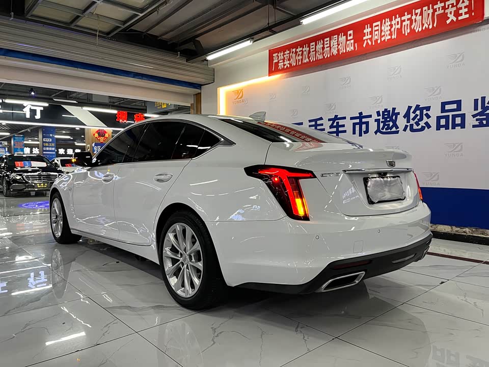 Cadillac CT5