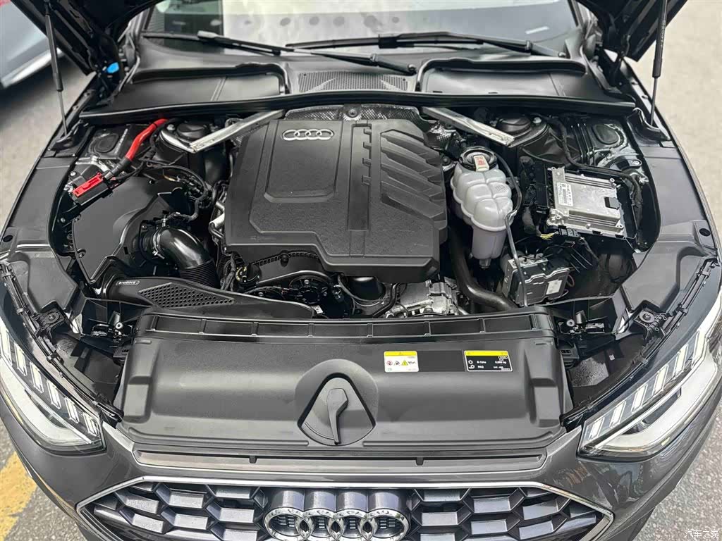 Audi A4L, 2023 12