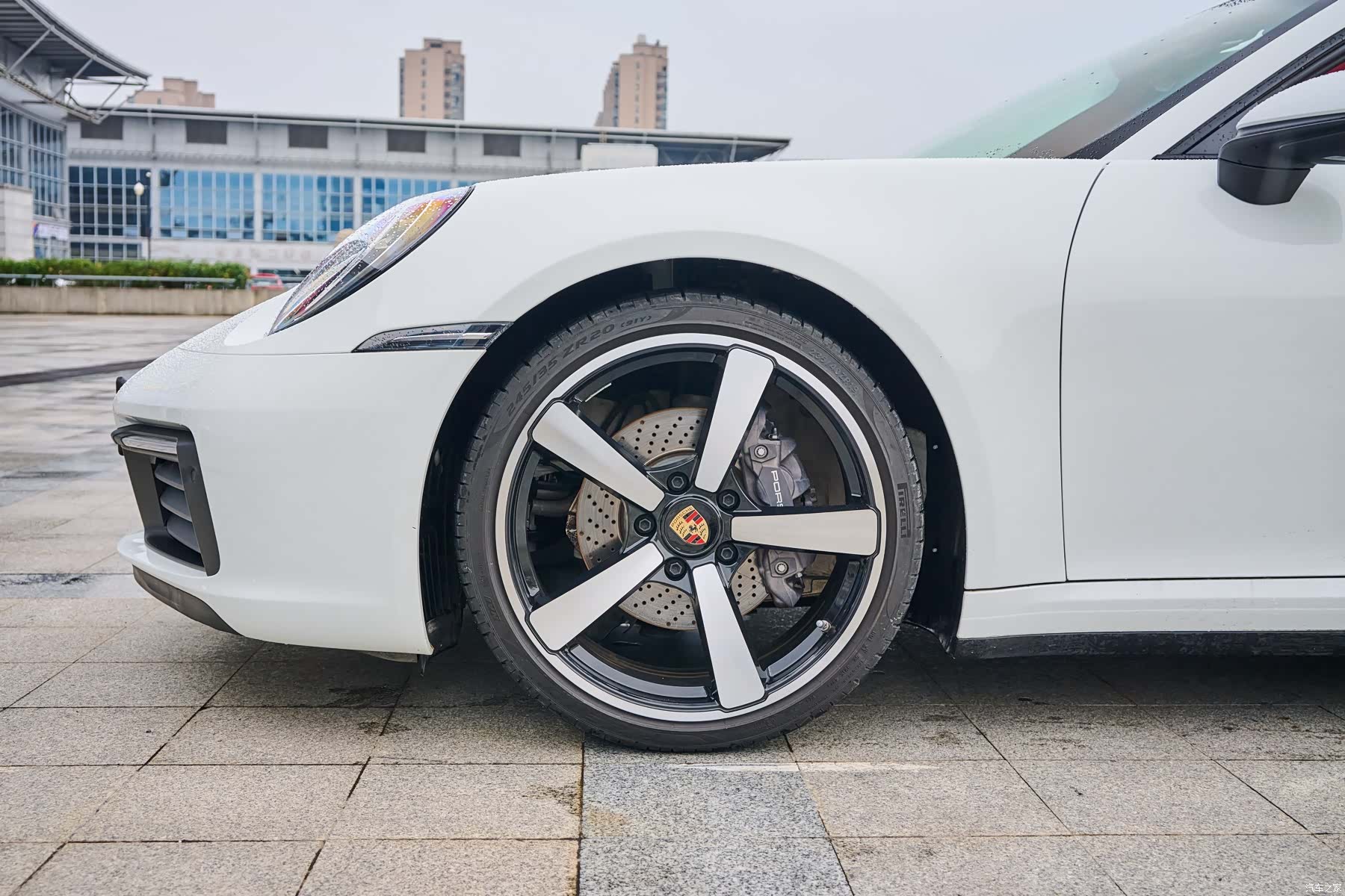 Porsche 911, 2024 6