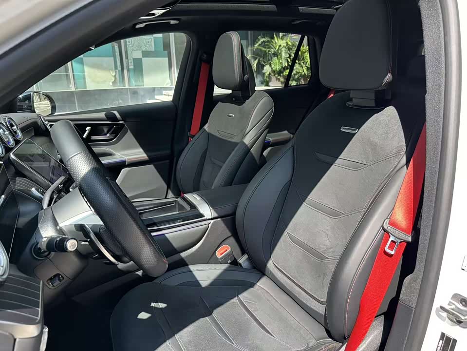 Mercedes-Benz GLC AMG