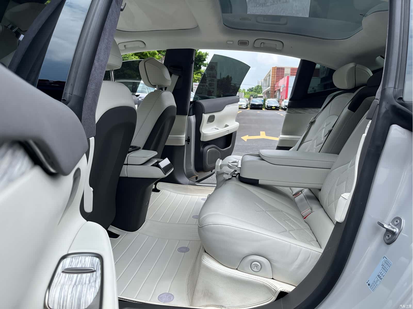 NIO ET7, 2023 14