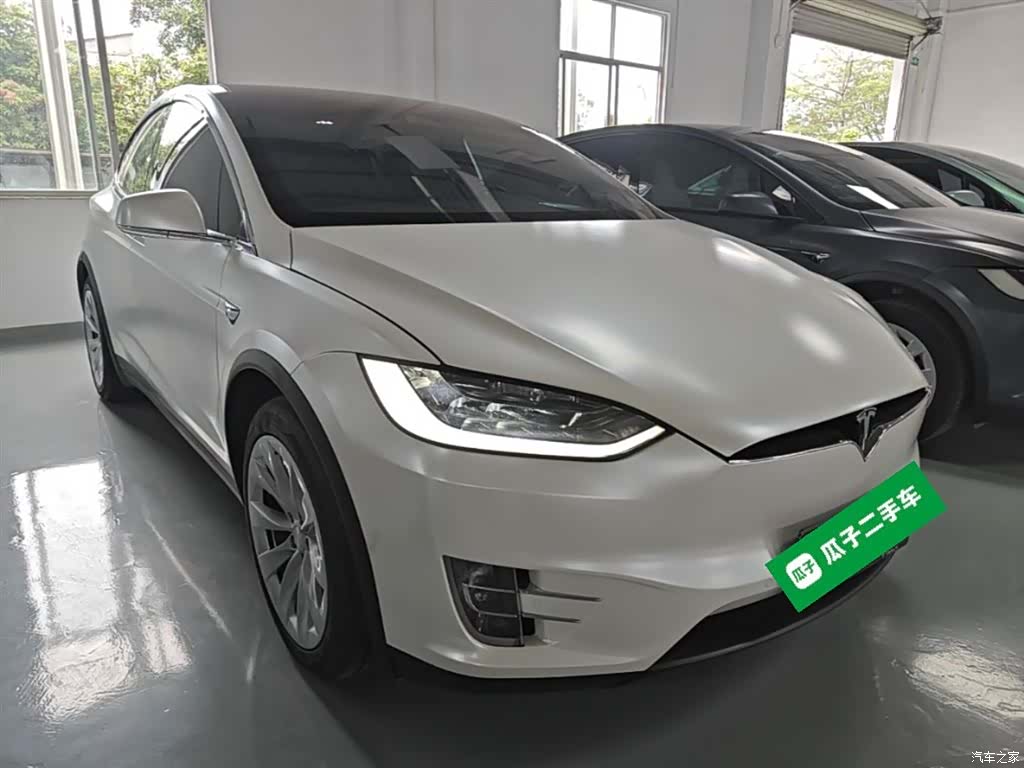 Tesla Model X, 2019 4